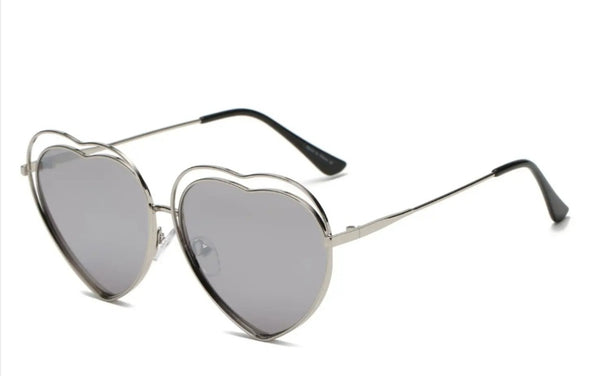 Sliver/Grey--Metal Heart Shaped Frame Sunglasses